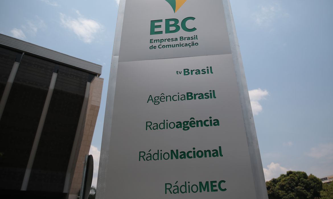 É hoje! EBC abre inscrições para vagas de estágio e cadastro reserva