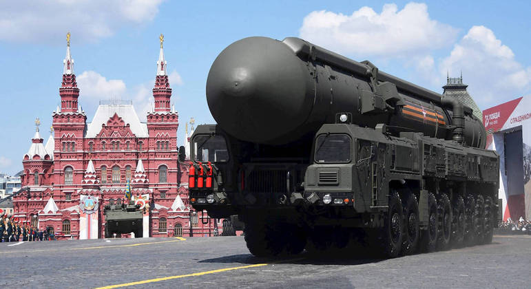 CIA nega indícios de que Rússia considere usar armas nucleares