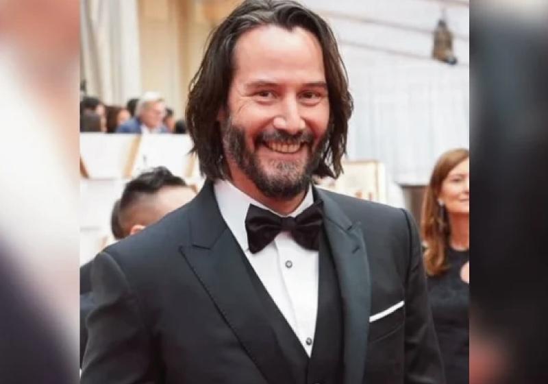 Keanu Reeves surpreende e liga para fã de 80 anos com AVC