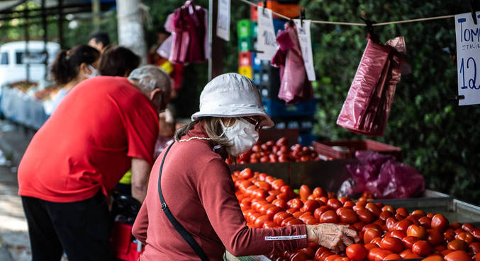 Com lenta desaceleração, alta de preços deve persistir nos próximos meses