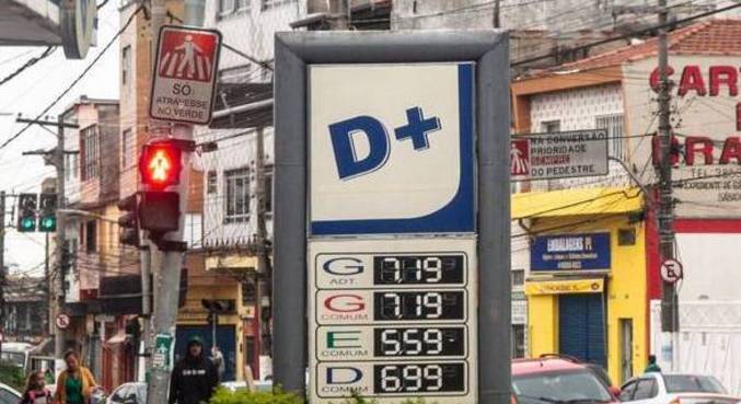 Em uma semana, diesel fica R$ 0,96 mais caro nos postos, diz ANP