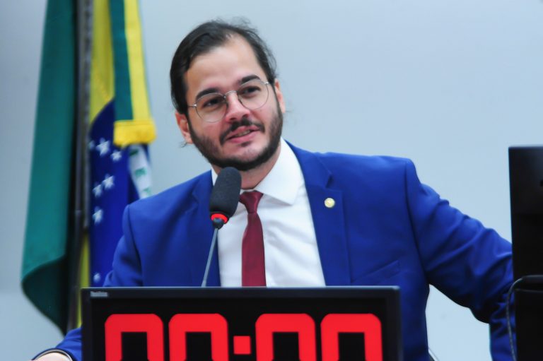 Comissões debatem más condições de trabalho em polo gesseiro de Pernambuco