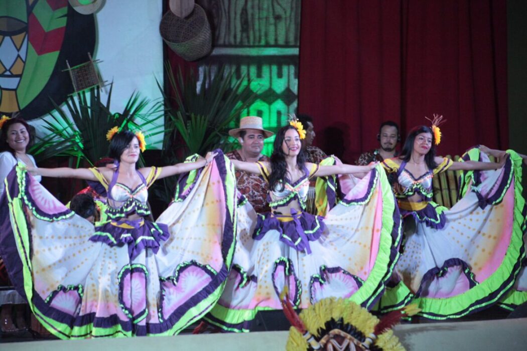 Em Parintins, artistas gravam show sobre Tradições Amazônicas