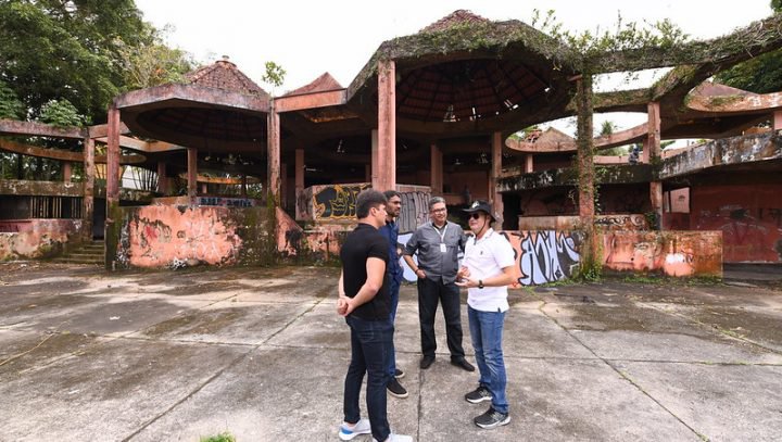 Prefeitura acompanha início das obras no ‘Local Casa de Praia’