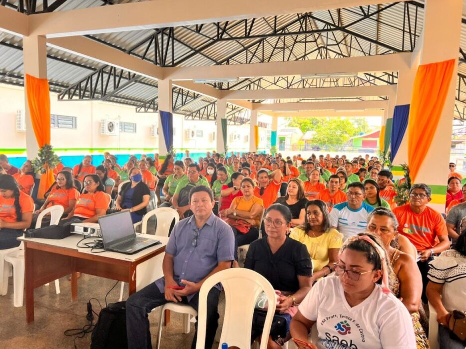 Trilhas do Saber: Governo do Amazonas leva formação de profissionais da educação a quatro novas cidades