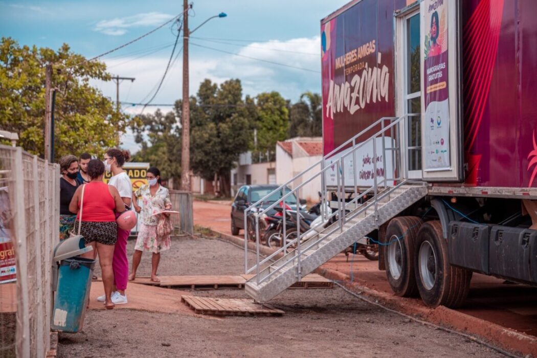 Mulheres de baixa renda terão acesso a mamografias em ação social apoiada pela Prefeitura de Manaus