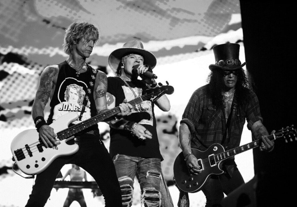 Fãs esgotam ingressos para show do Guns N' Roses em menos de uma hora
