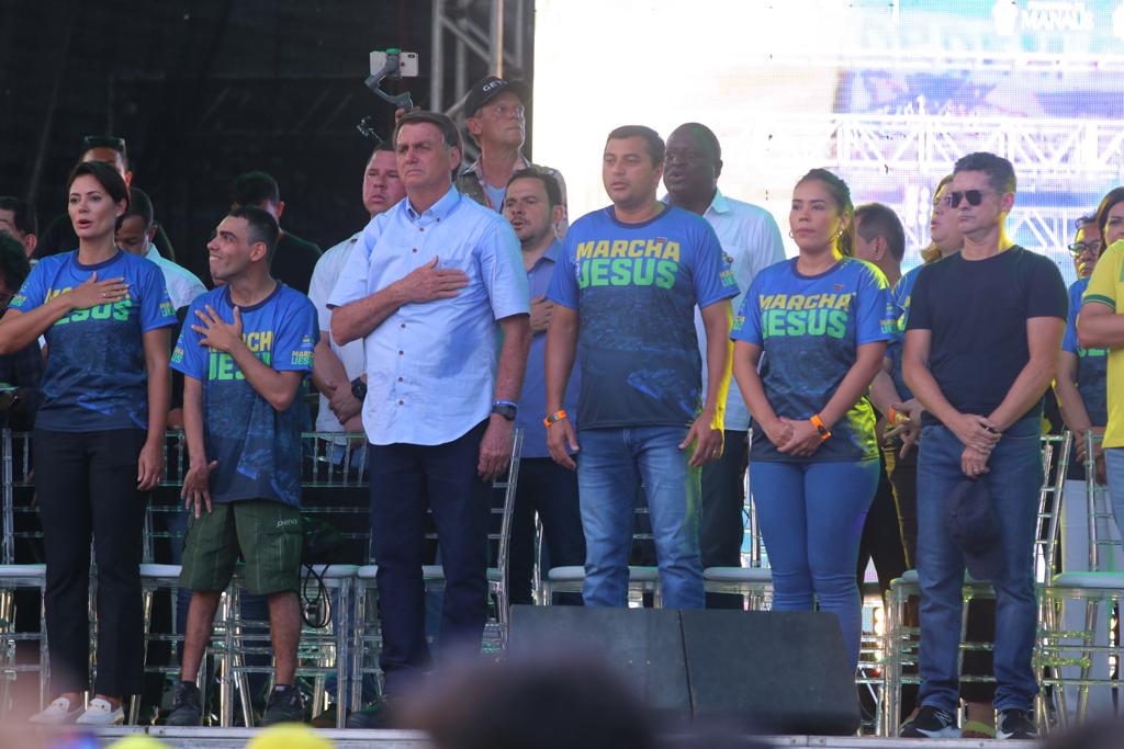 Wilson Lima e primeira-dama Taiana Lima participam da Marcha para Jesus, com a presença do presidente Bolsonaro