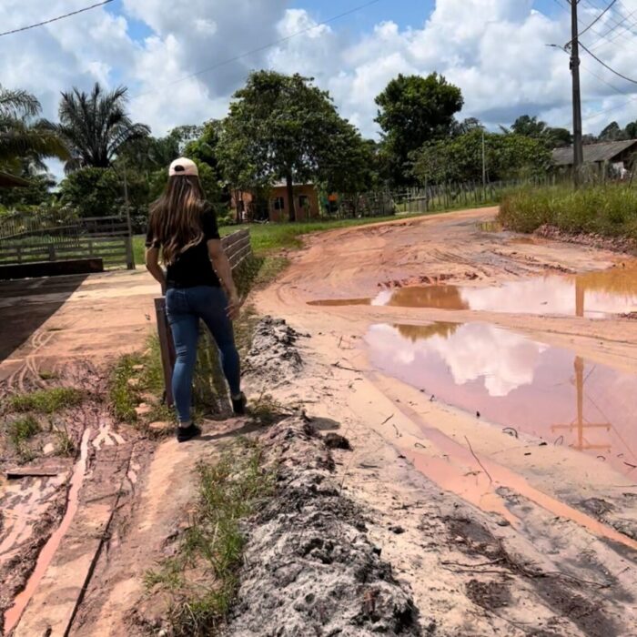 Brena Dianná pede asfaltamento de vias e instalação de mais uma UBS na Gleba da Vila Amazônia