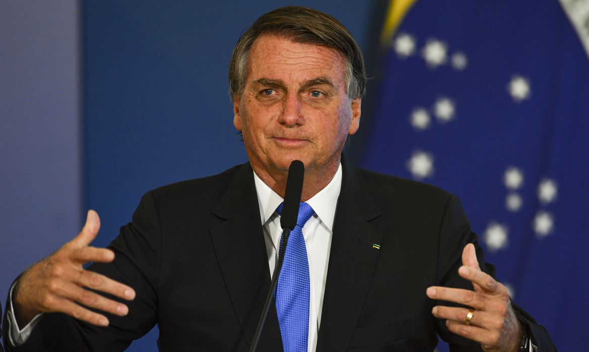 STF impõe sigilo a investigação sobre suposta interferência de Bolsonaro na PF