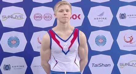 Ginasta russo perde medalha e fica banido das competições por usar símbolo da guerra