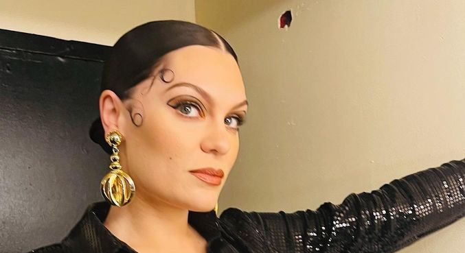 Jessie J anuncia show em São Paulo para setembro