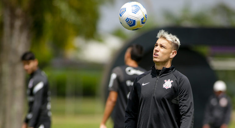 Corinthians tem o pior artilheiro de 2022 entre os rivais paulistas