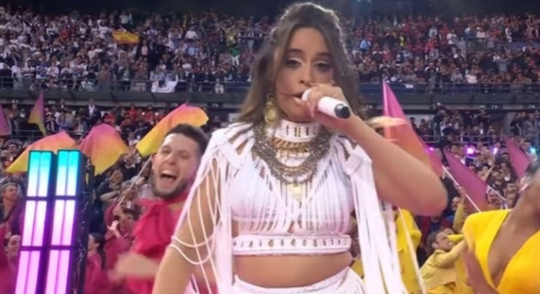 Postagem com Camila Cabello reclamando de torcedores na final da Champions é apagada