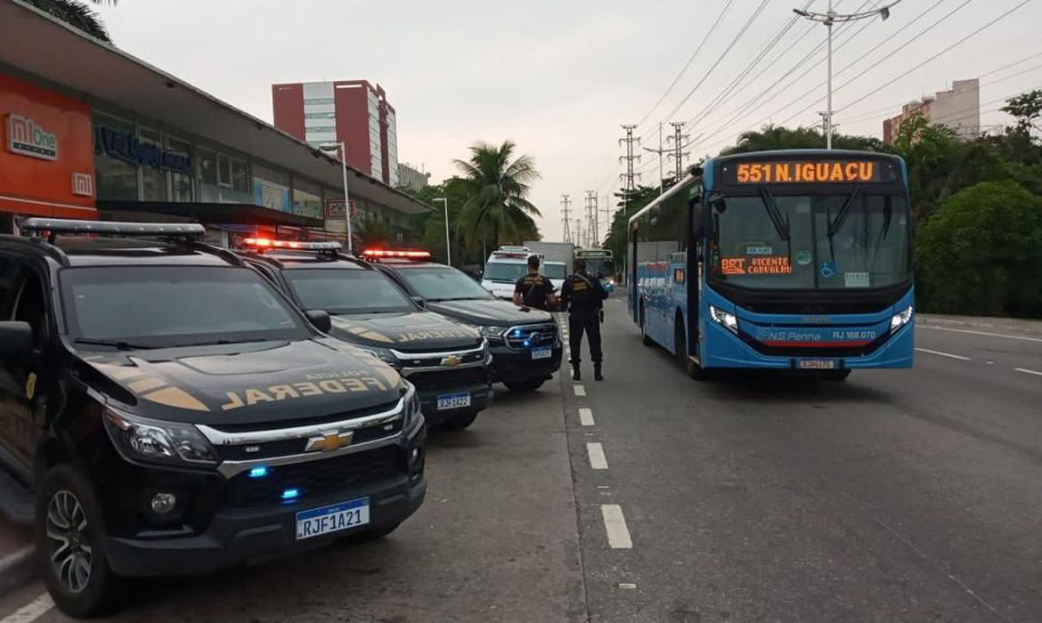 PF faz operação contra fraudes no auxílio emergencial