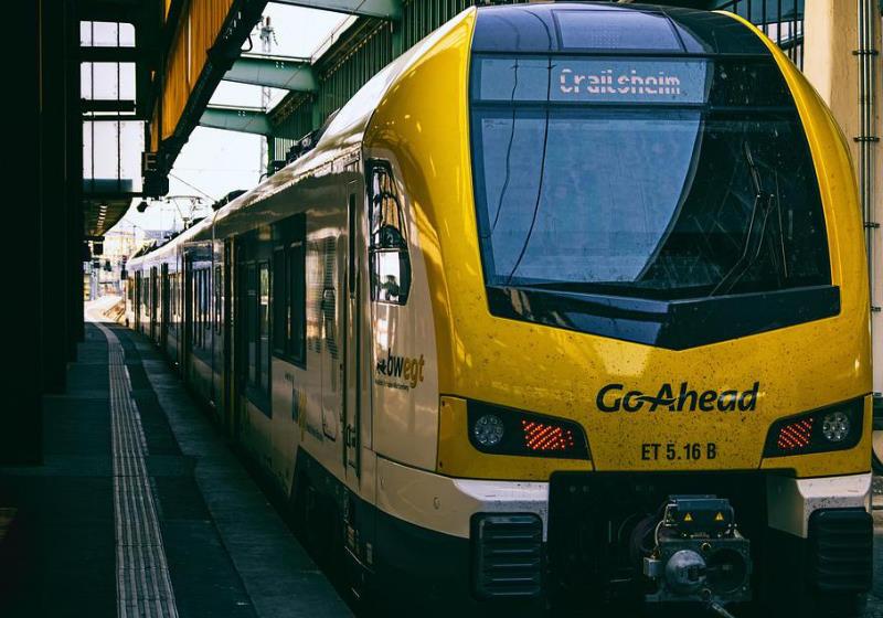 Alemanha cria passe ilimitado no transporte público para aliviar bolso do povo