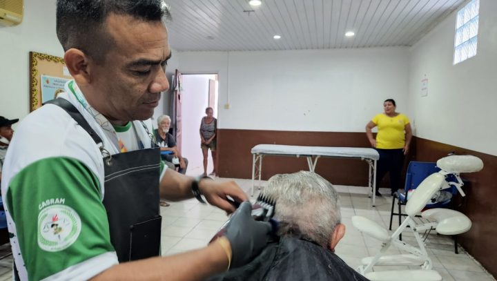 Prefeitura de Manaus leva serviços para ação social no entorno da Feira da Panair