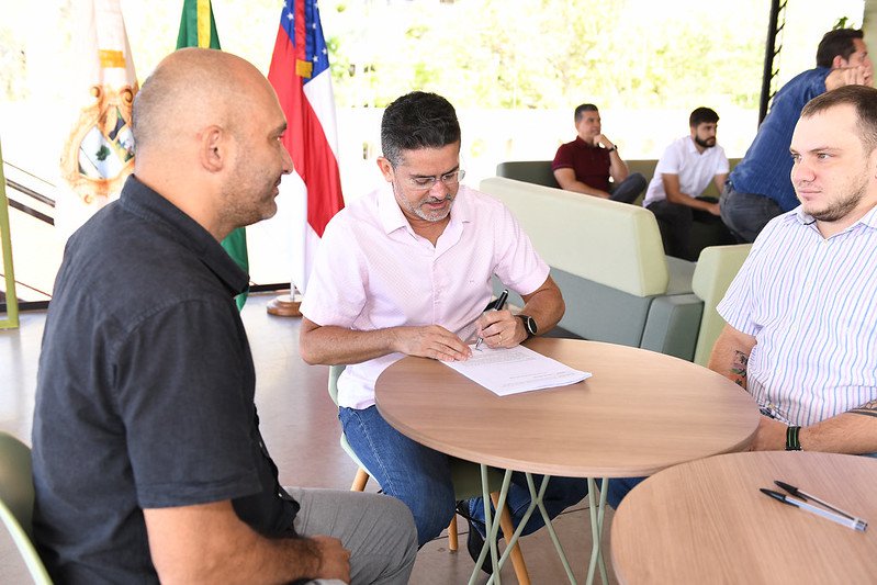 Prefeito David Almeida encaminha à CMM projetos de criação do Fundo Manaus Esporte e do Conselho Municipal de Desportos