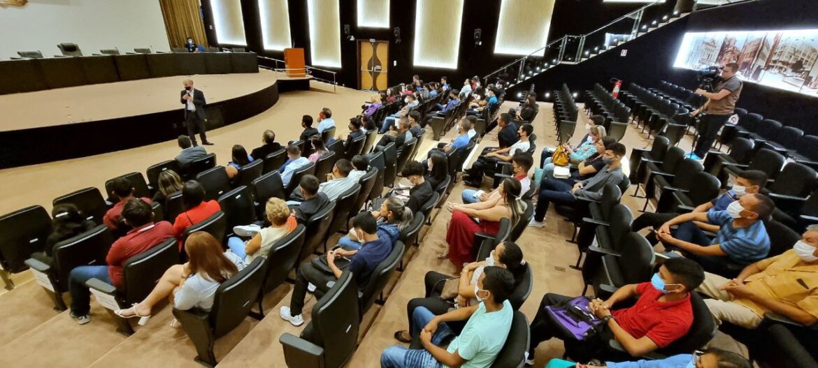 Mais 25 Menores Aprendizes ingressaram no TCE-AM nesta quarta-feira (15)