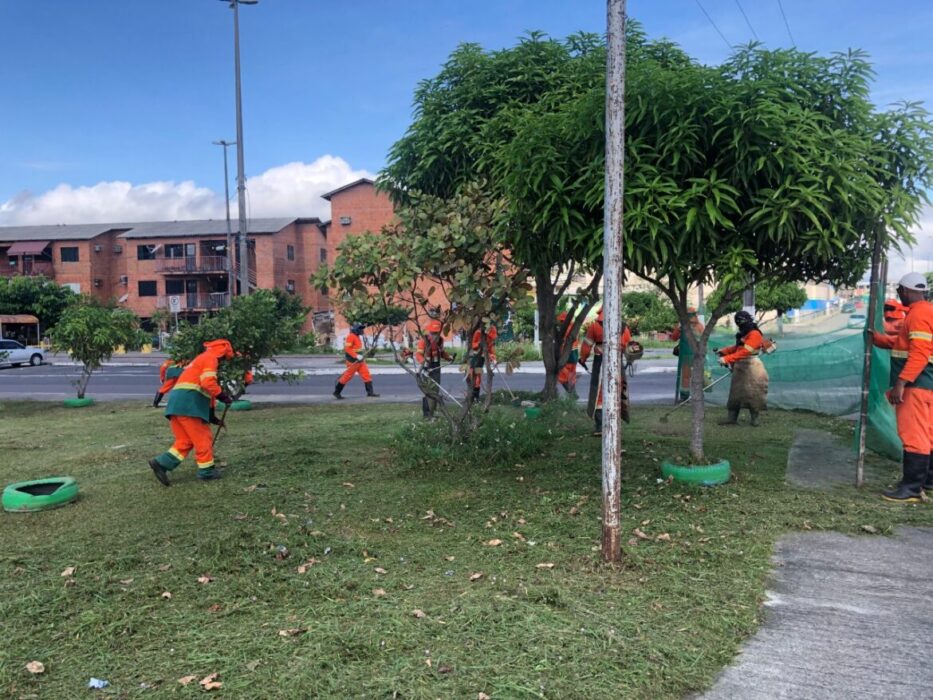 Serviços de limpeza na cidade são intensificados pela Prefeitura de Manaus
