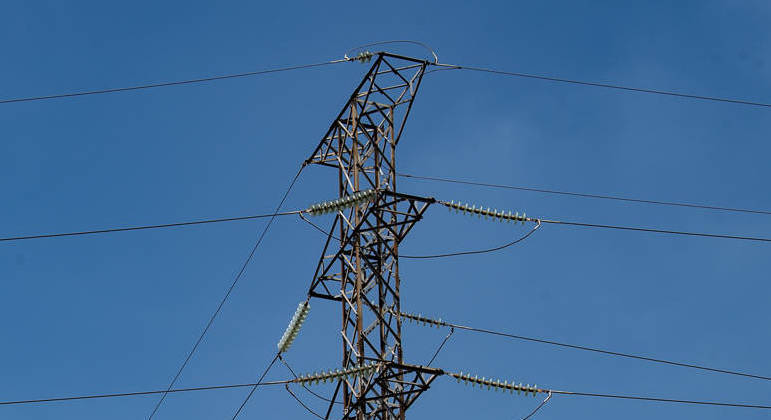 Conta de luz atrasada poderá ser parcelada em até 12 vezes em SP