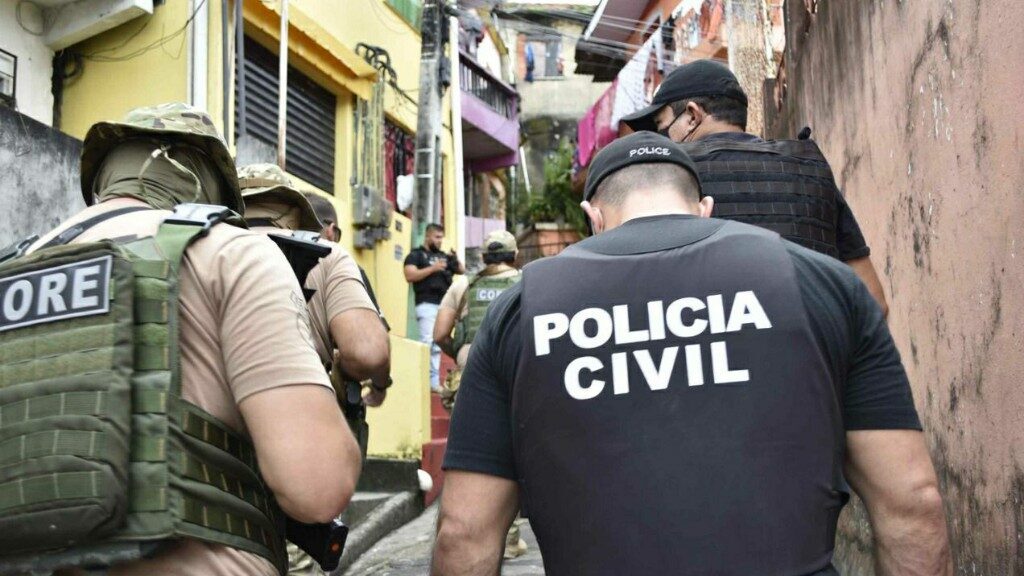 AM: Ações da Polícia prendem 48 criminosos e apreendem quatro adolescentes