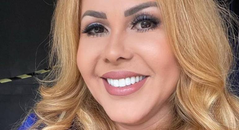 Internada, Joelma é diagnosticada com esofagite, gastrite e edema