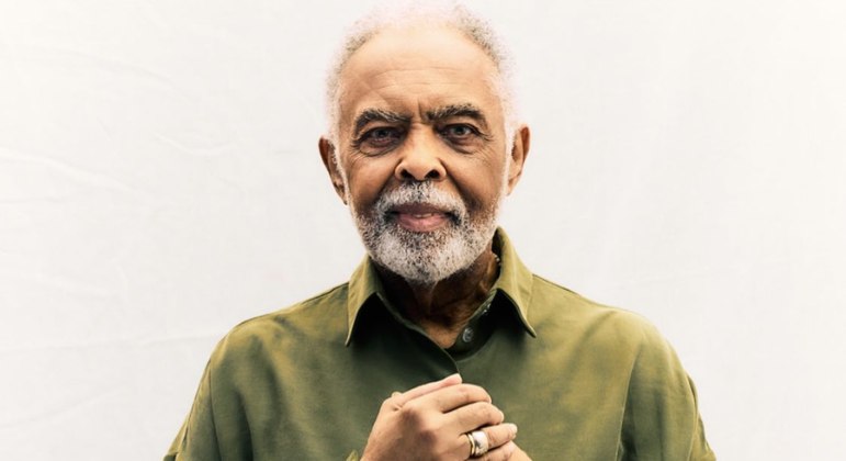 Gilberto Gil completa 80 anos; relembre momentos de sua carreira