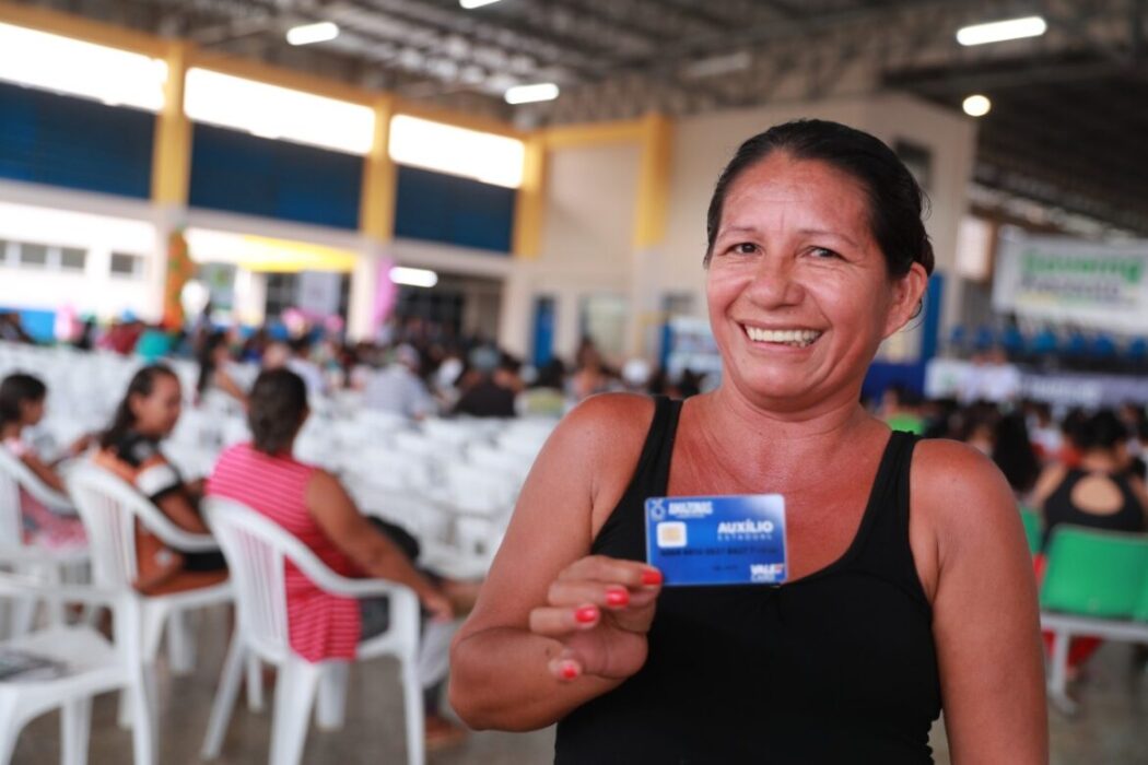 Começou nesta segunda (6) a entrega do Auxílio Enchente para mais de cinco mil famílias de Borba