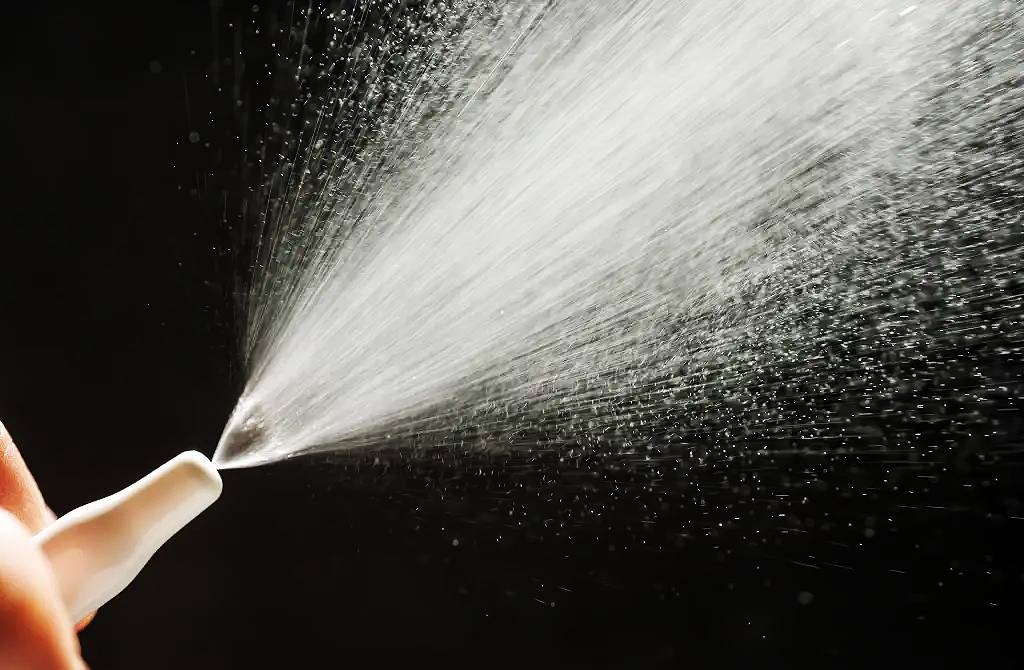 Spray de ocitocina é usado para aumentar prazer sexual e promover bem-estar