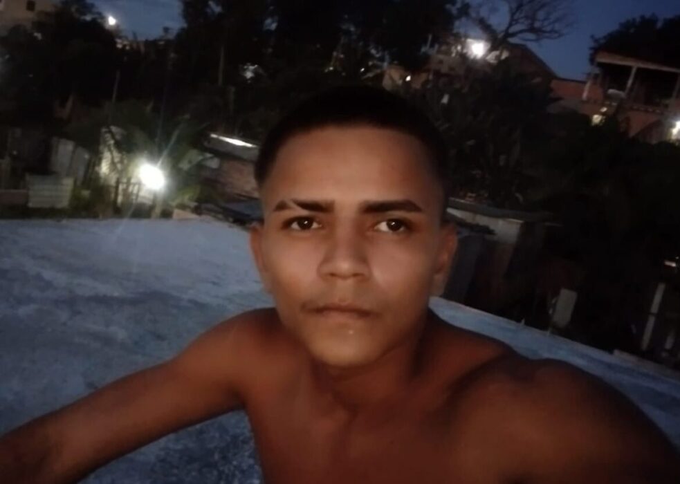 Jovem desaparece após sair de casa, no Novo Aleixo