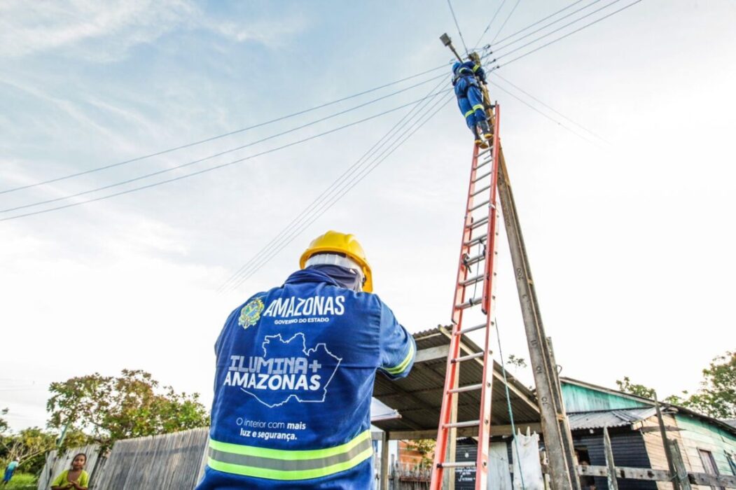 Barreirinha ganha de aniversario a inauguração do programa Ilumina+