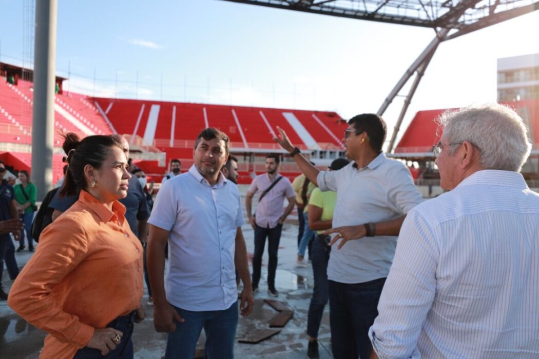 Obras do Bumbódromo de Parintins geram emprego e renda no município