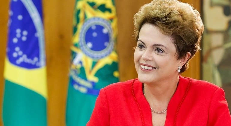 Ministério rejeita pedido de anistia feito por Dilma Rousseff