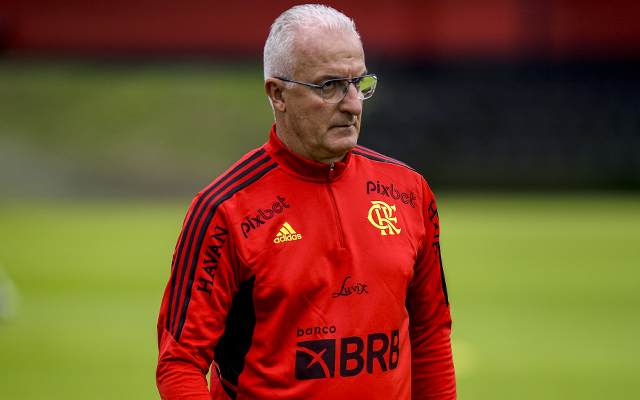 Dorival define escalação do Flamengo para oitavas da Copa do Brasil em treino nesta terça