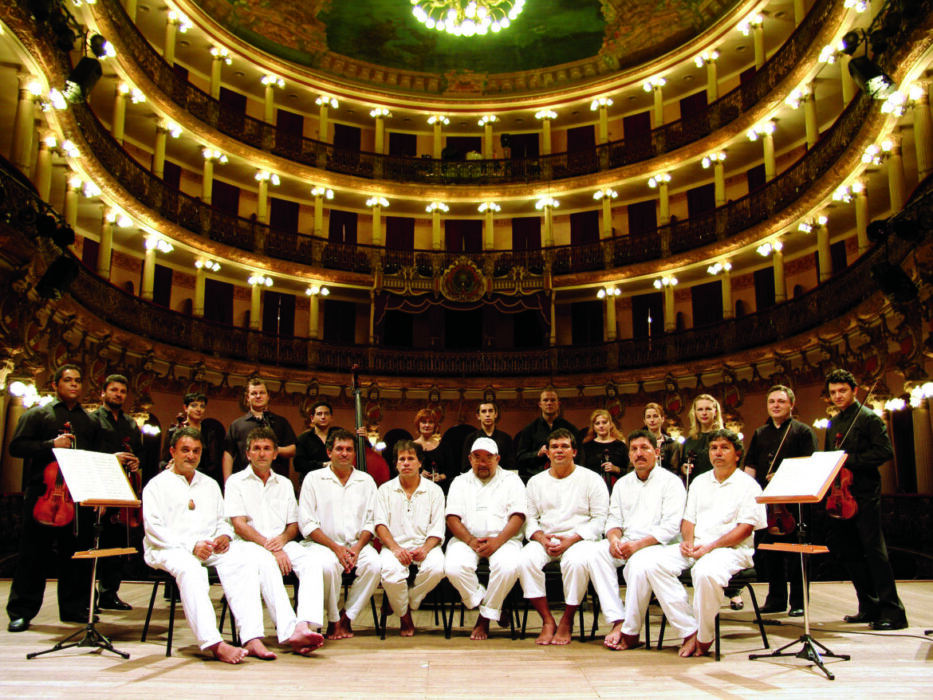 Celdo Braga comemora 40 anos de música e poesia no Teatro Amazonas