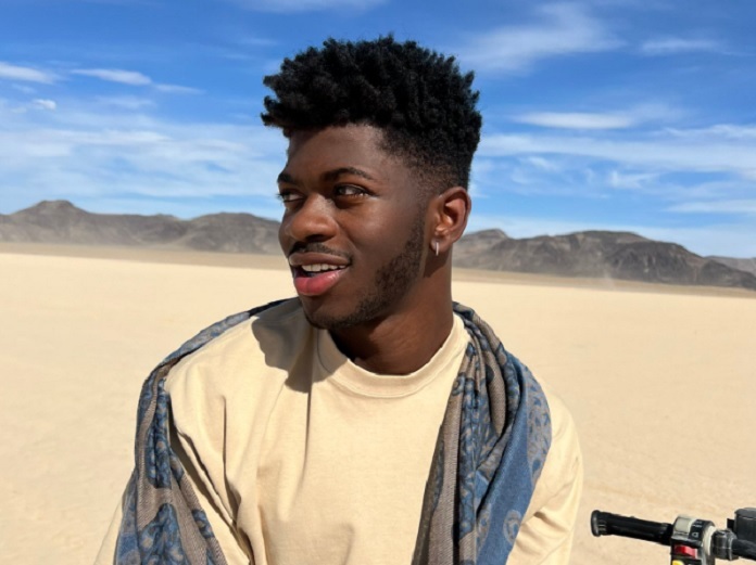 Lil Nas X detona premiação em música após ser esnobado: “homofobia da comunidade preta”