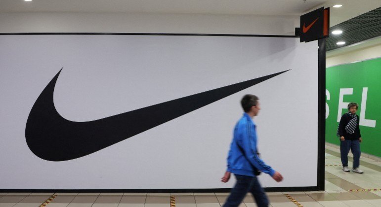 Nike abandona definitivamente o mercado russo e não reabrirá lojas