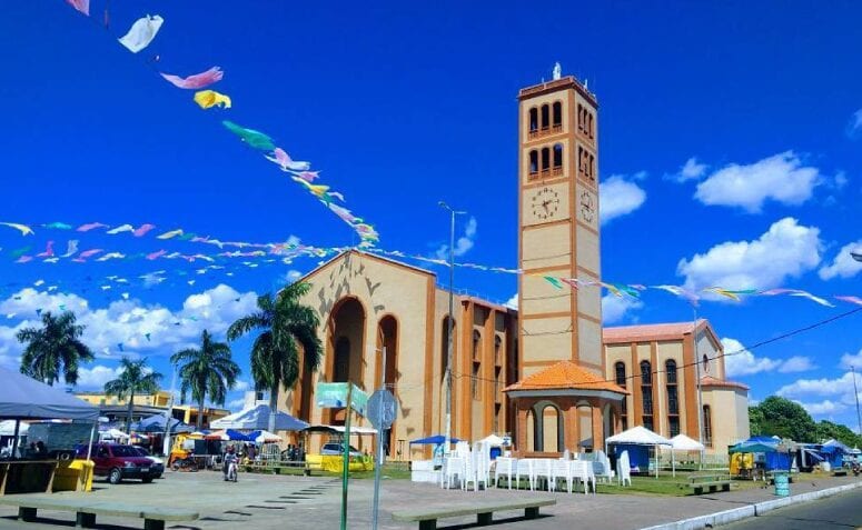 PC-AM alerta brincantes do Festival de Parintins para o golpe do aluguel de imóveis por temporada