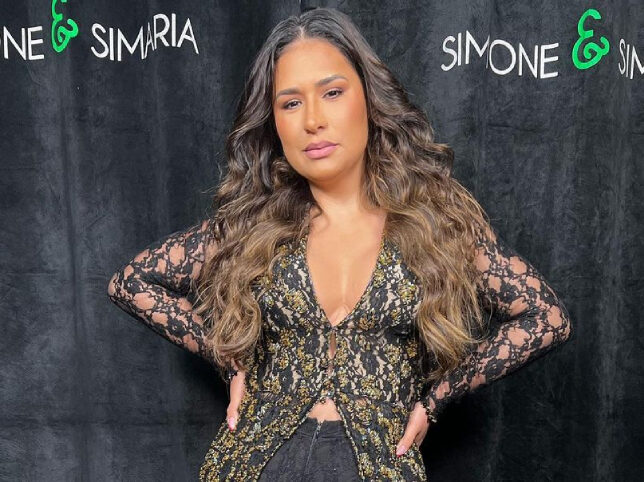 Simone desabafa nas redes sociais após passar susto durante a madrugada com o filho