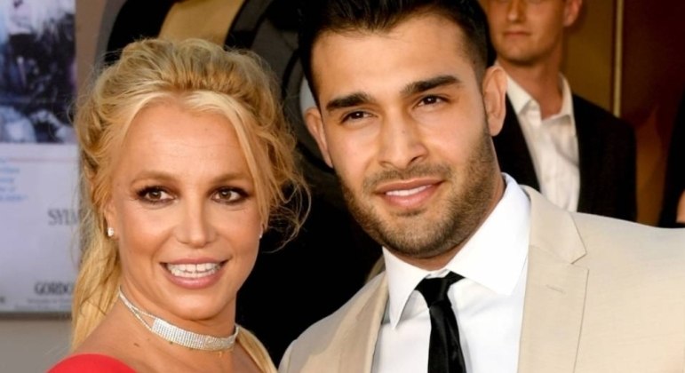 Site diz ter conseguido informações de que Britney Spears se casará hoje!