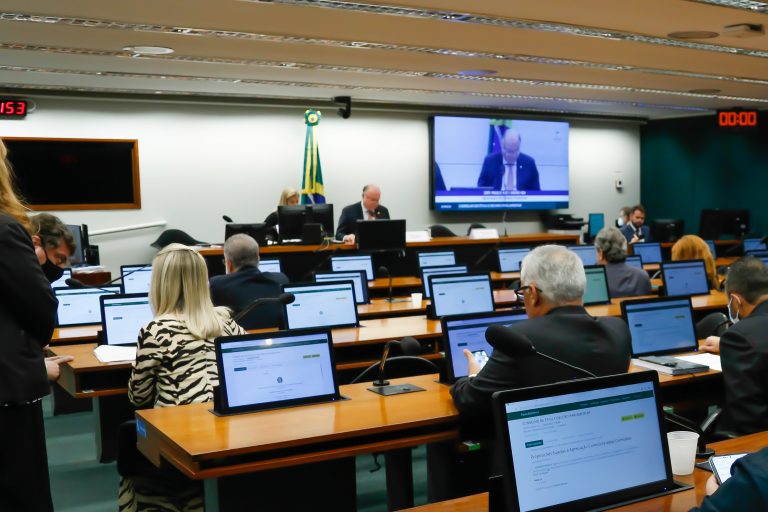 Conselho de Ética continua análise de pareceres preliminares nesta quarta