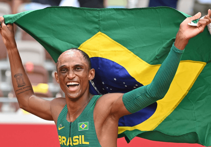 Alison dos Santos conquista ouro inédito no Mundial de atletismo