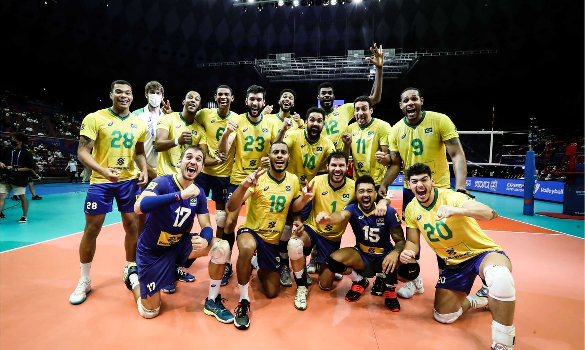 Seleção masculina bate Alemanha de virada na Liga das Nações de vôlei