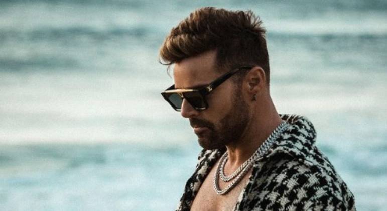 Ricky Martin é acusado de violência doméstica e tem ordem de restrição emitida em Porto Rico