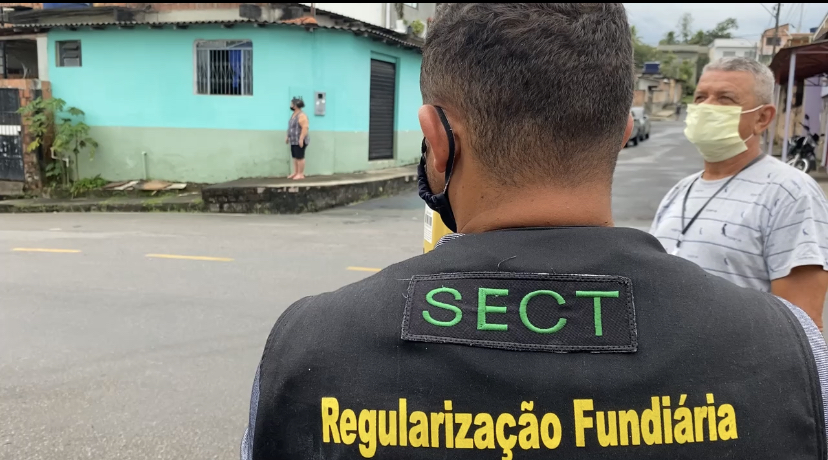 Quarenta famílias do bairro Nova Esperança recebem título definitivo de moradia, nesta segunda (25)