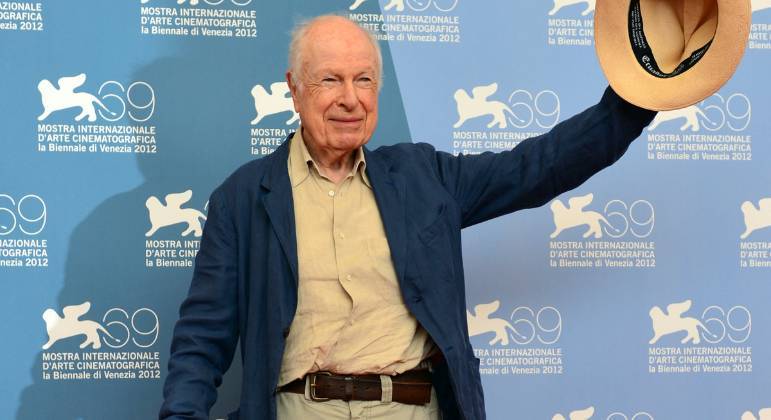 Peter Brook, lenda do teatro britânico, morre aos 97 anos