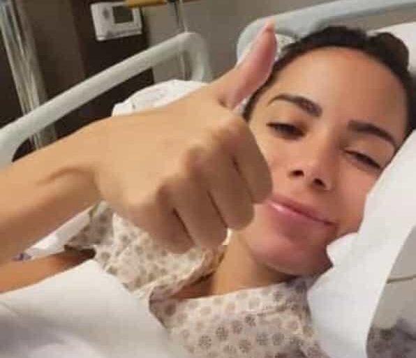 Endometriose. Os prós e contras da cirurgia a que Anitta se submeteu