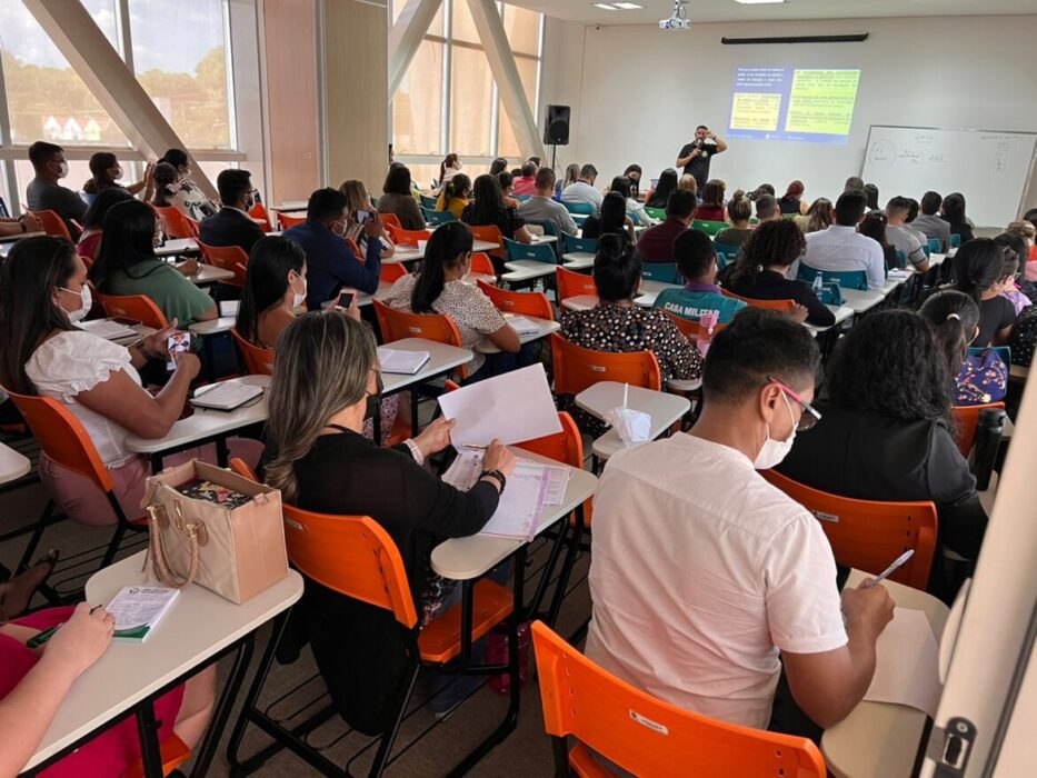 Escola de Contas do TCE-AM realiza semana de curso para mais de 100 participantes