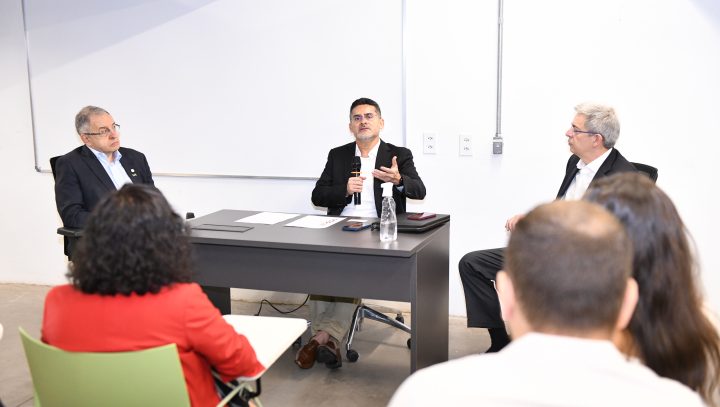 Prefeito David Almeida participa de lançamento do programa de fortalecimento das capacidades sustentáveis na região amazônica